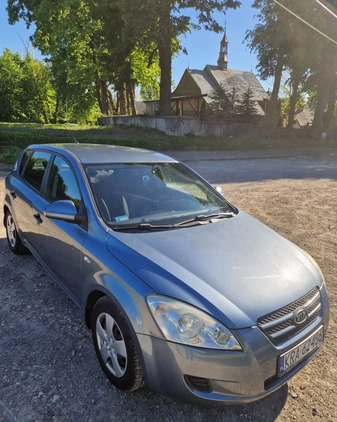 Kia Ceed cena 16000 przebieg: 195185, rok produkcji 2007 z Kraków małe 211